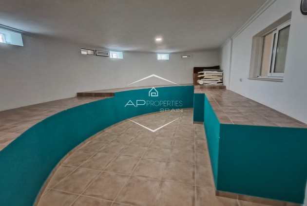 Reventa - Villa - Independiente -
La Romana