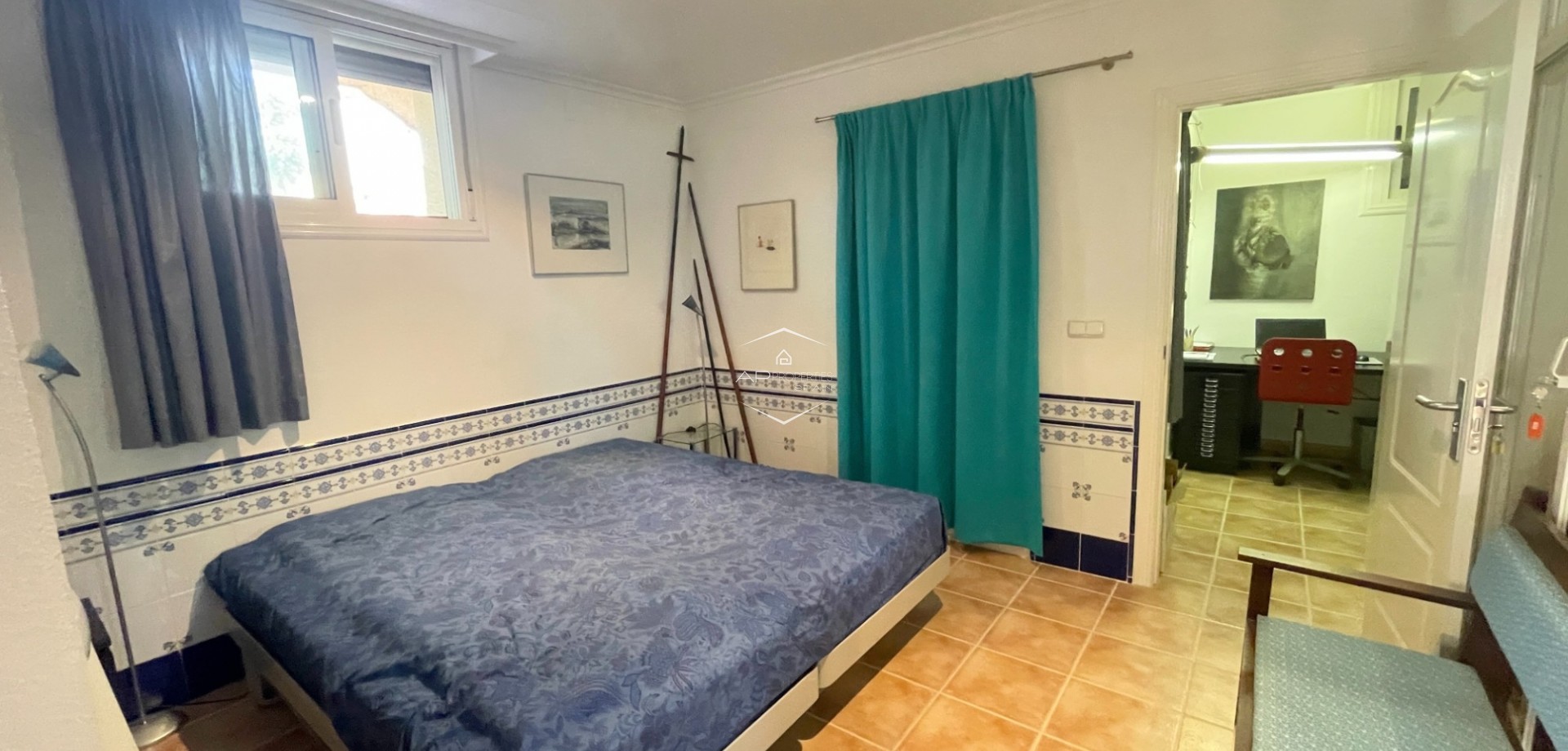 Odsprzedaż - Willa - Dom wolnostojący -
Hondón de las Nieves