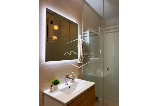 Reventa - Apartamento - piso -
Torrevieja - Playa del cura