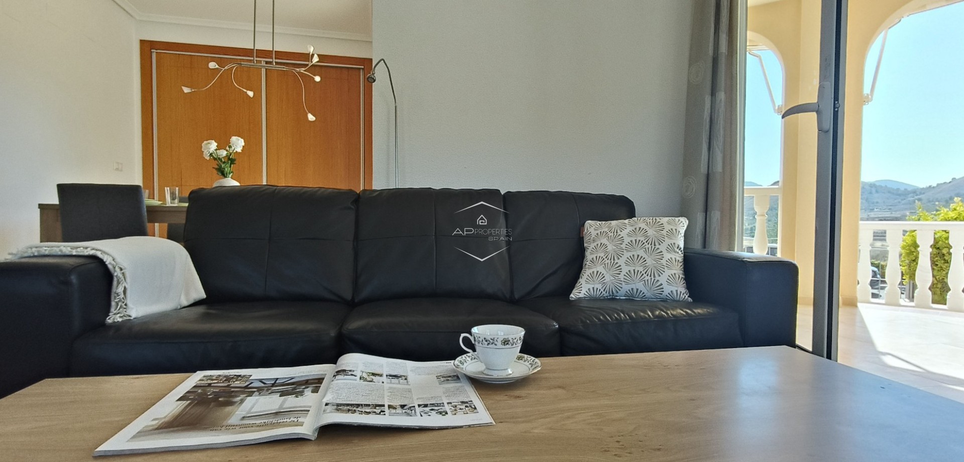 Reventa - Villa - Independiente -
La Romana