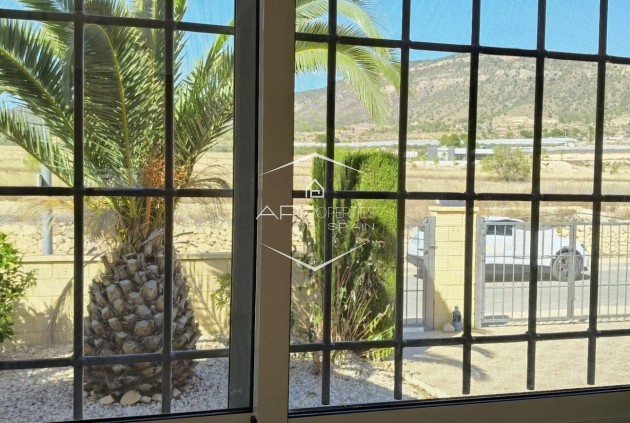 Reventa - Villa - Independiente -
La Romana