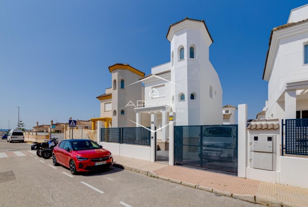 New Build - Villa - semi-detached -
San Fulgencio - El Oasis