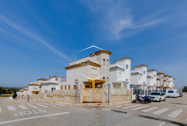 New Build - Villa - Detached -
San Fulgencio - El Oasis