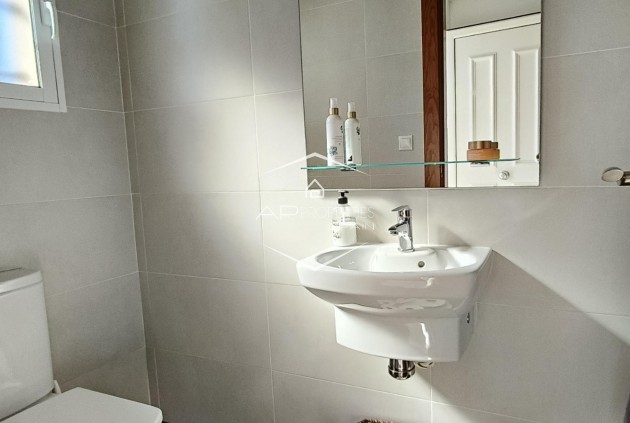 Reventa - Villa - Independiente -
La Romana