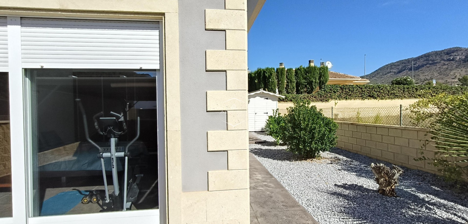 Reventa - Villa - Independiente -
La Romana