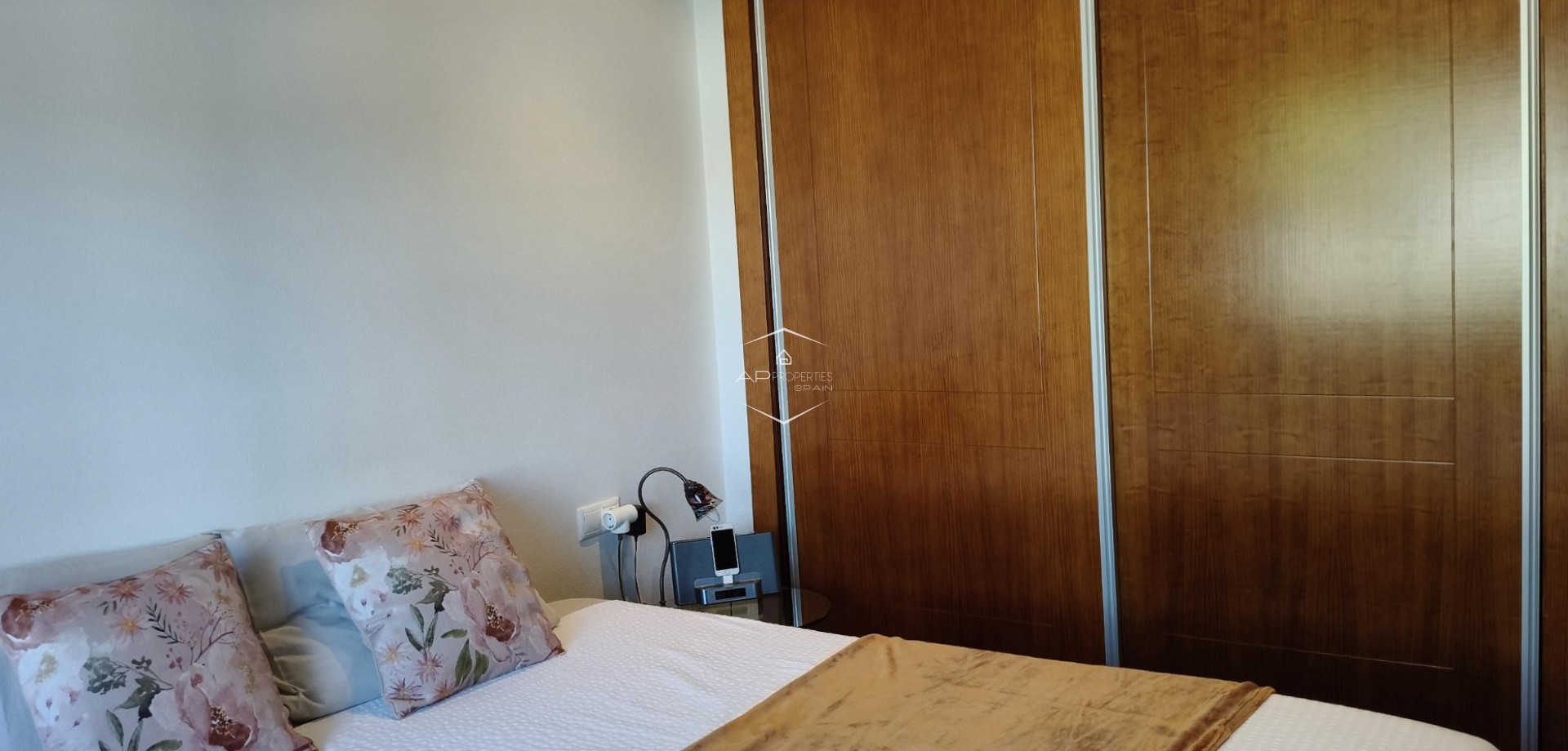 Reventa - Villa - Independiente -
La Romana