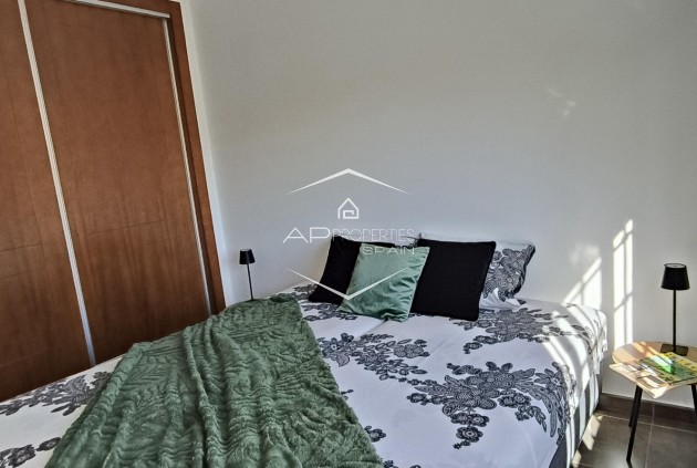 Reventa - Villa - Independiente -
La Romana