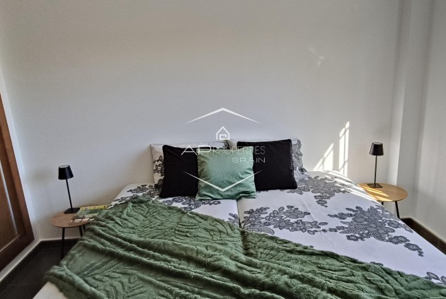 Reventa - Villa - Independiente -
La Romana