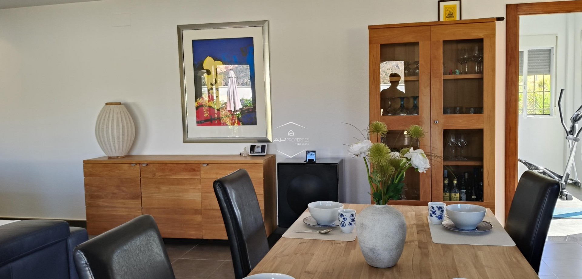 Reventa - Villa - Independiente -
La Romana