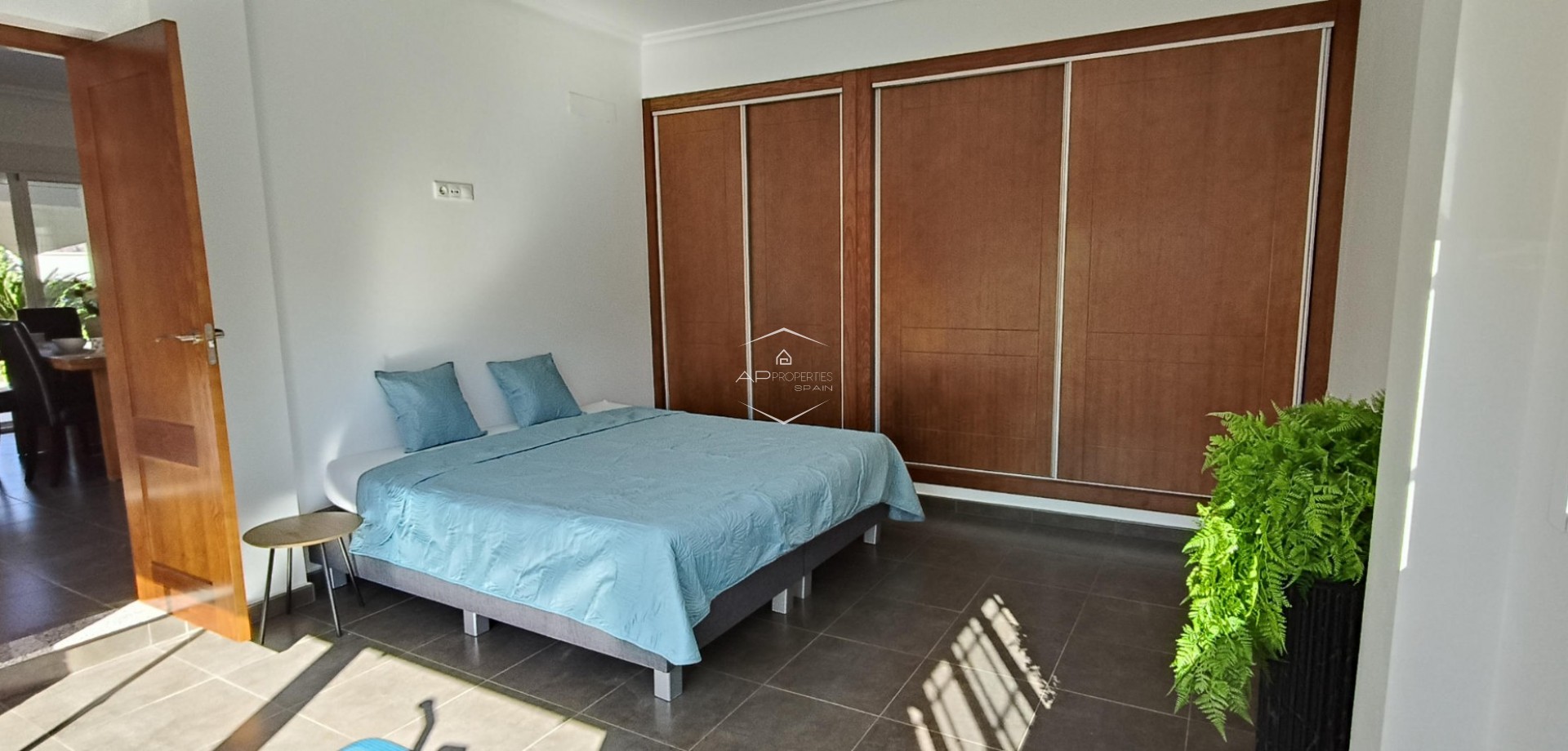 Reventa - Villa - Independiente -
La Romana