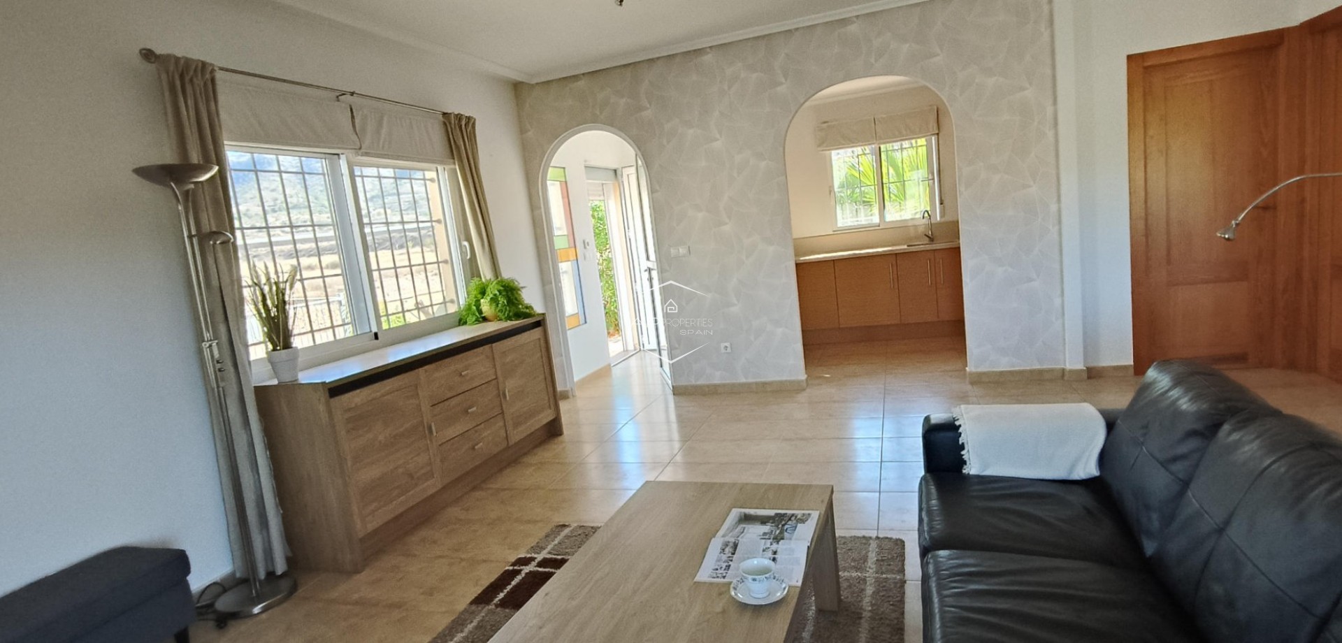 Reventa - Villa - Independiente -
La Romana