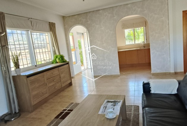 Reventa - Villa - Independiente -
La Romana