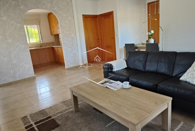 Reventa - Villa - Independiente -
La Romana