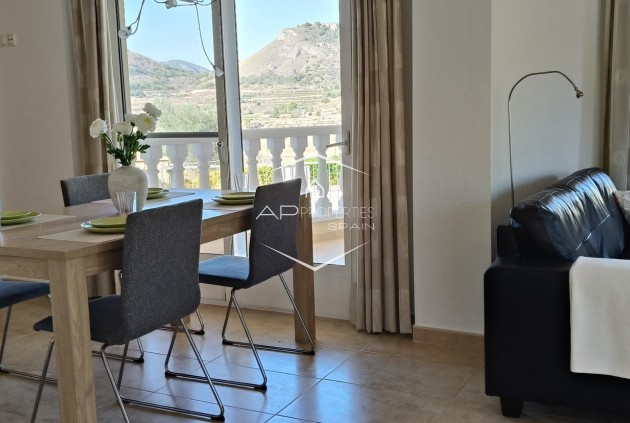 Reventa - Villa - Independiente -
La Romana