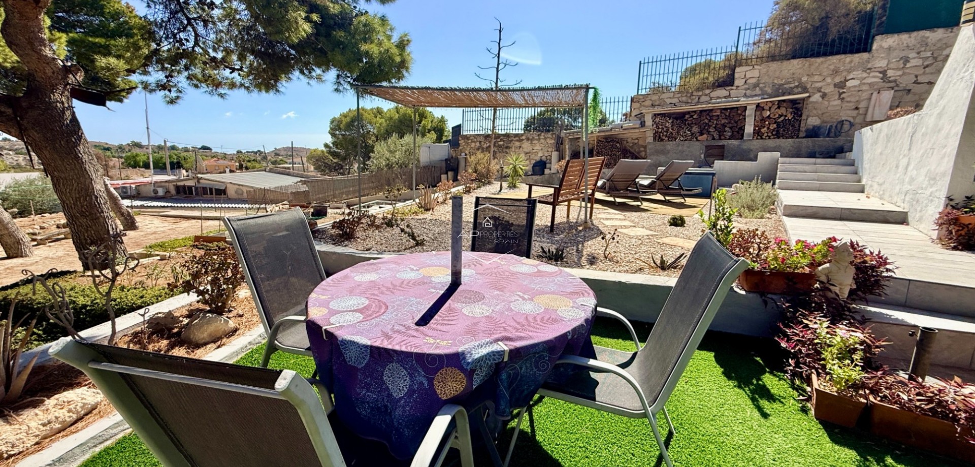 Resale - Villa - Detached -
Elche - Center