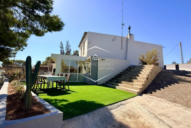 Resale - Villa - Detached -
Elche - Center