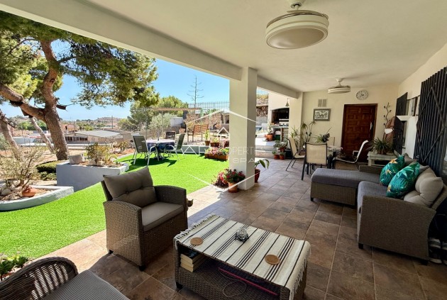 Resale - Villa - Detached -
Elche - Center