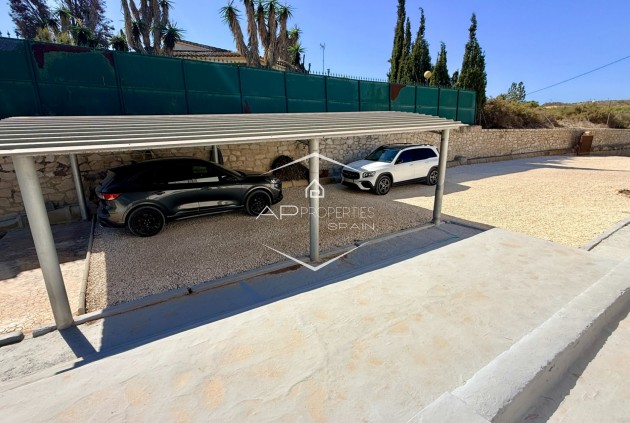 Resale - Villa - Detached -
Elche - Center