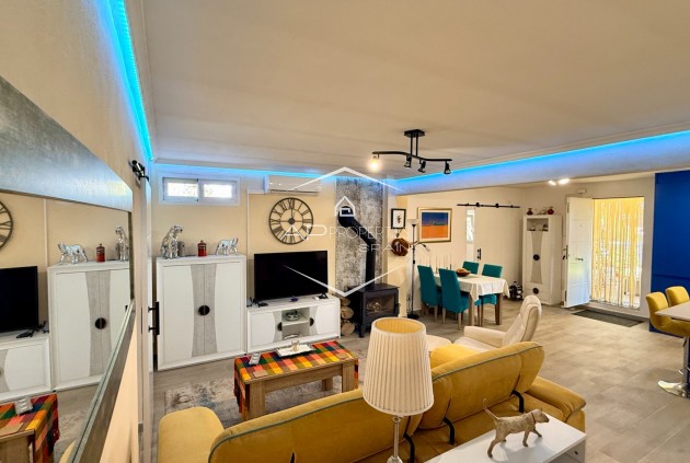 Resale - Villa - Detached -
Elche - Center