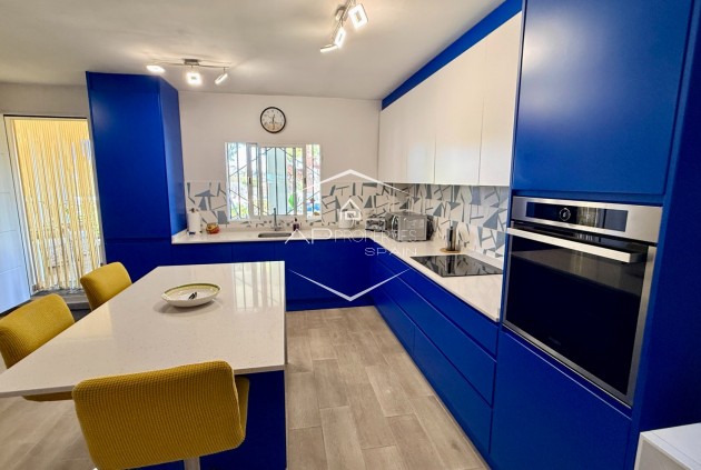 Resale - Villa - Detached -
Elche - Center