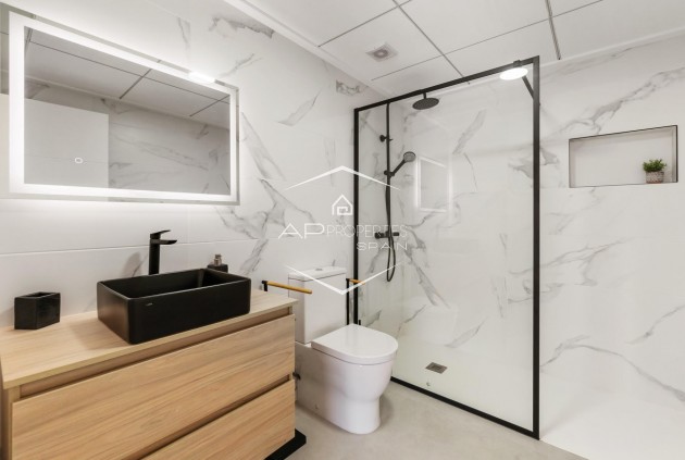 Nowy budynek - Willa - bliźniak -
San Pedro del Pinatar - Polideportivo