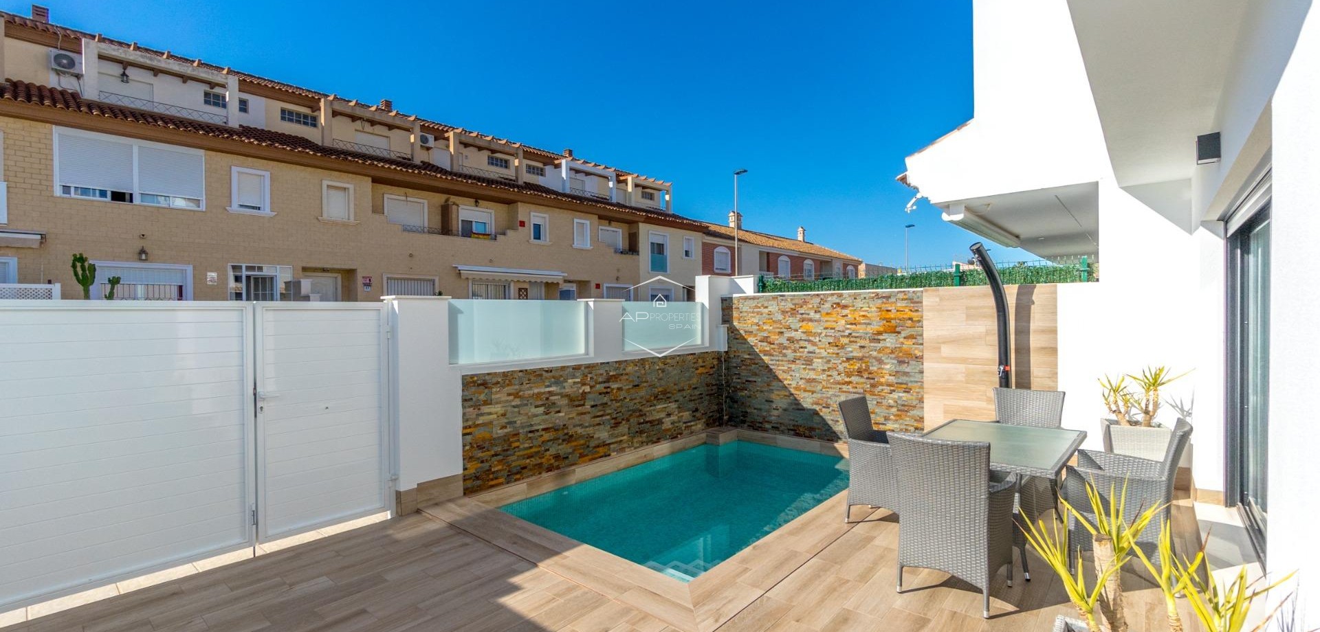 Nowy budynek - Willa - bliźniak -
San Pedro del Pinatar - Polideportivo