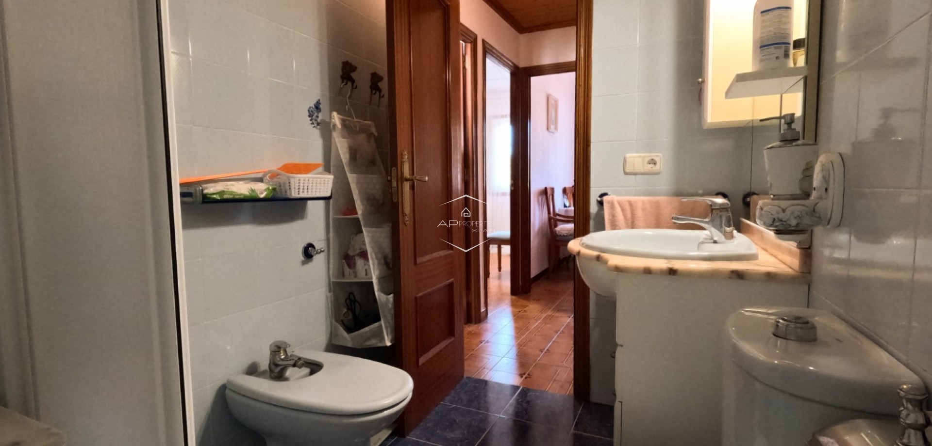 Reventa - Casa adosada / Casa adosada -
Torrevieja - El Acequión - Los Náufragos