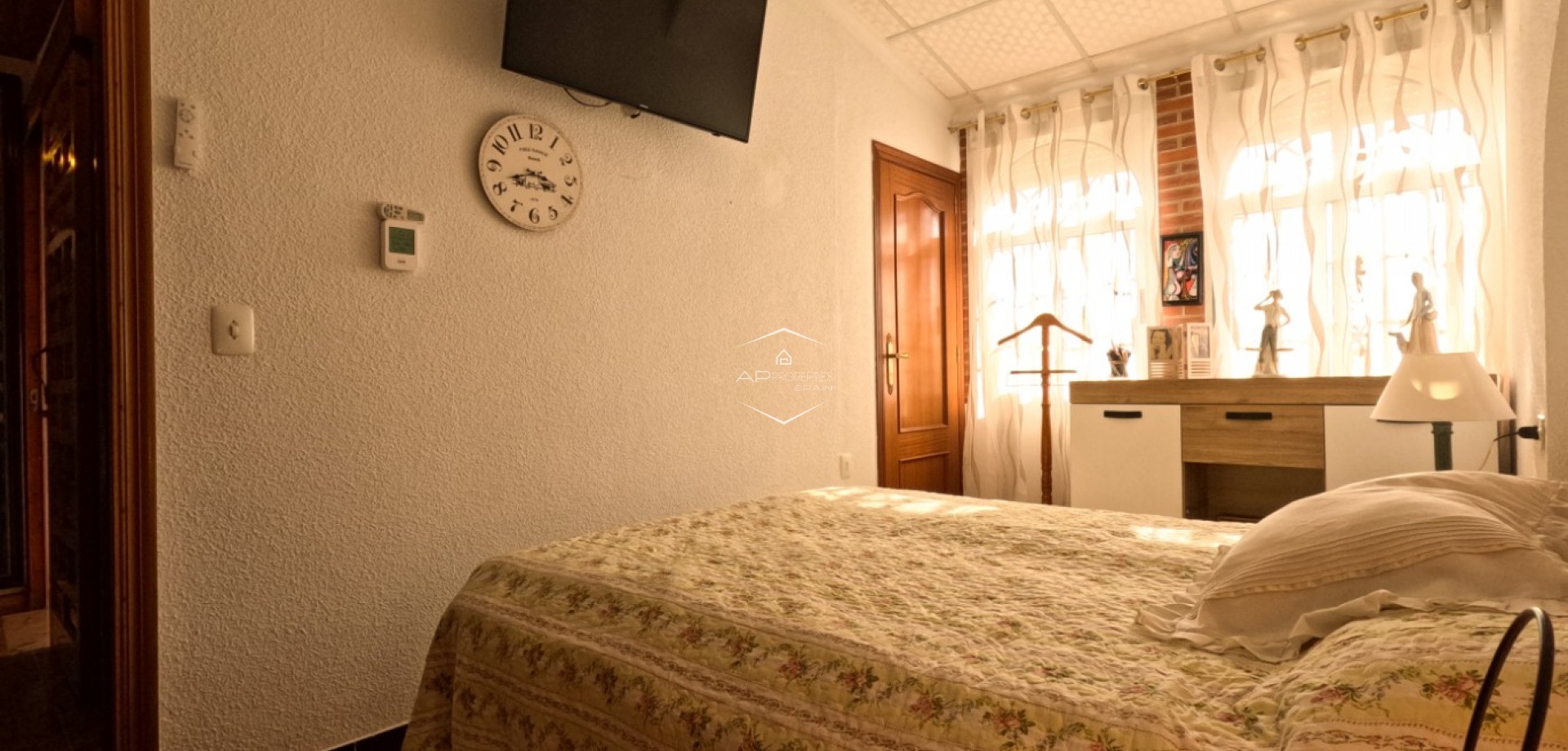 Reventa - Casa adosada / Casa adosada -
Torrevieja - El Acequión - Los Náufragos