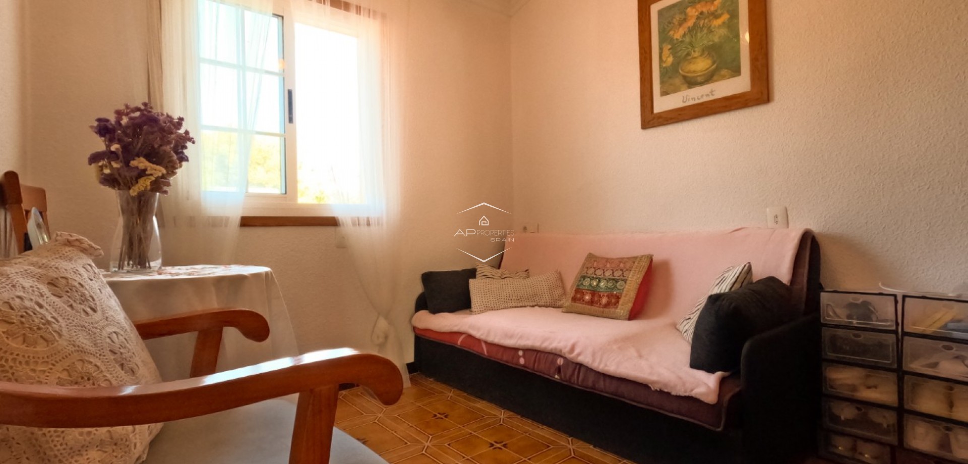 Reventa - Casa adosada / Casa adosada -
Torrevieja - El Acequión - Los Náufragos