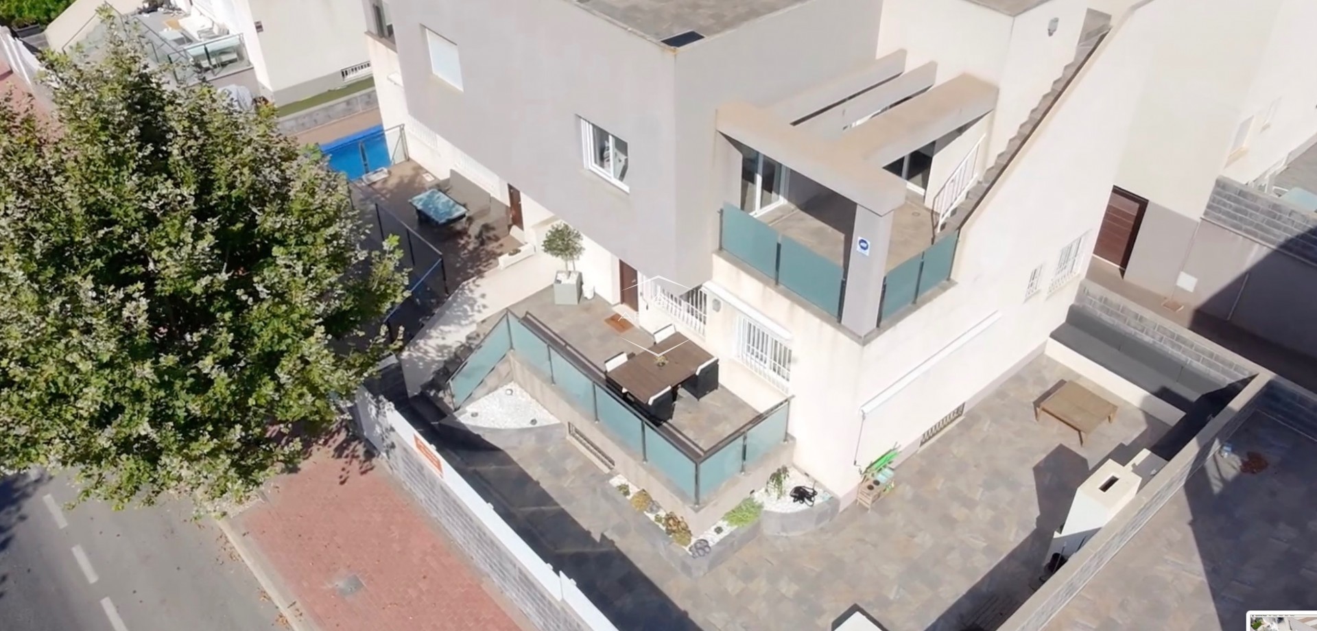 Reventa - Villa - Semi pareado -
Torrevieja