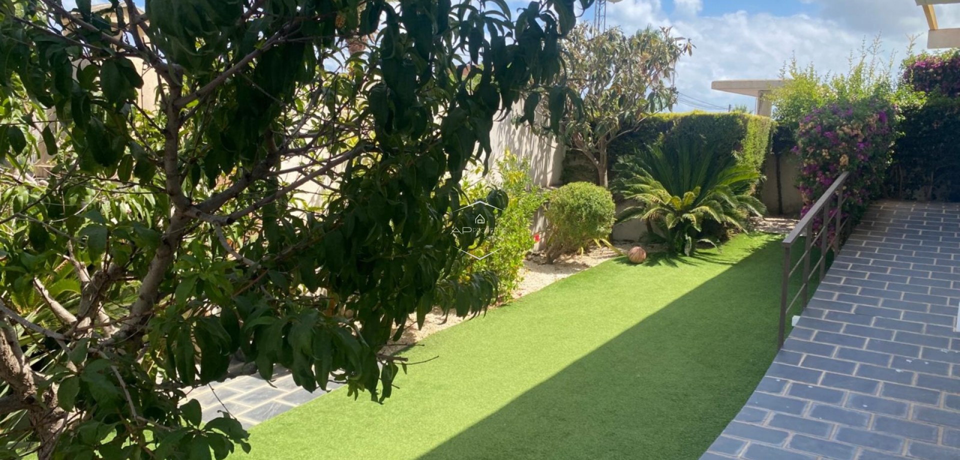 Reventa - Casa adosada / Casa adosada -
Orihuela Costa - Mil Palmeras