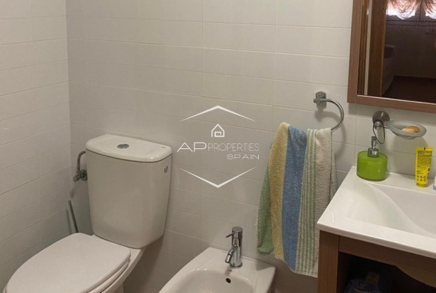 Reventa - Casa adosada / Casa adosada -
Orihuela Costa - Mil Palmeras