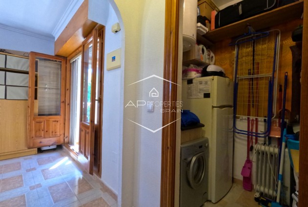 Odsprzedaż - Mieszkanie - Apartament -
Torrevieja - torrevieja