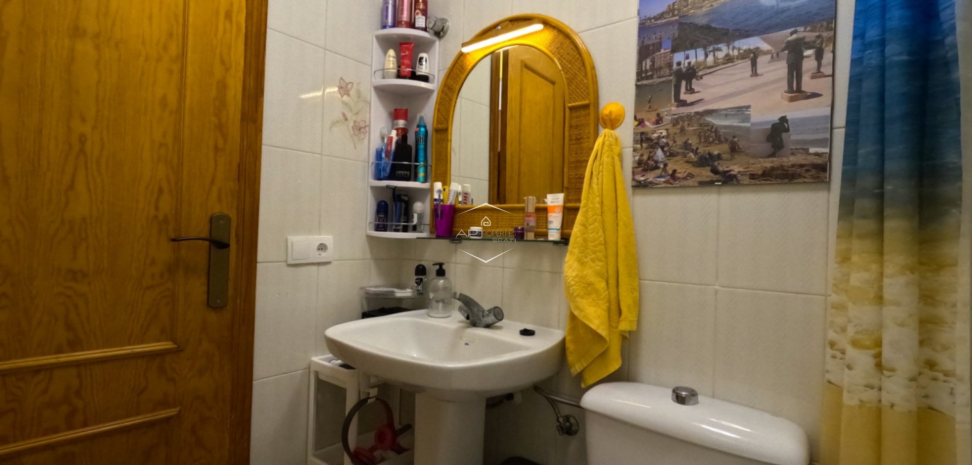 Odsprzedaż - Mieszkanie - Apartament -
Torrevieja - torrevieja