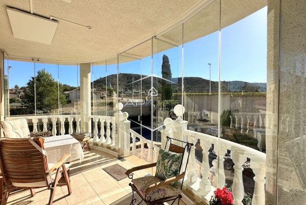 Resale - Villa / Detached -
Hondón de las Nieves