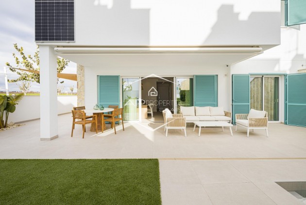 Nueva construcción  - Bungalow -
Pilar de la Horadada - Torre De La Horadada