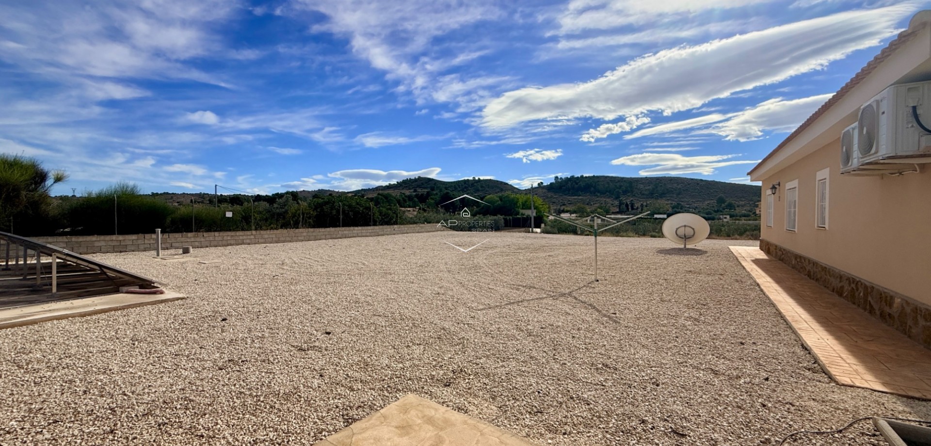 Reventa - Villa - Independiente -
Hondón de las Nieves