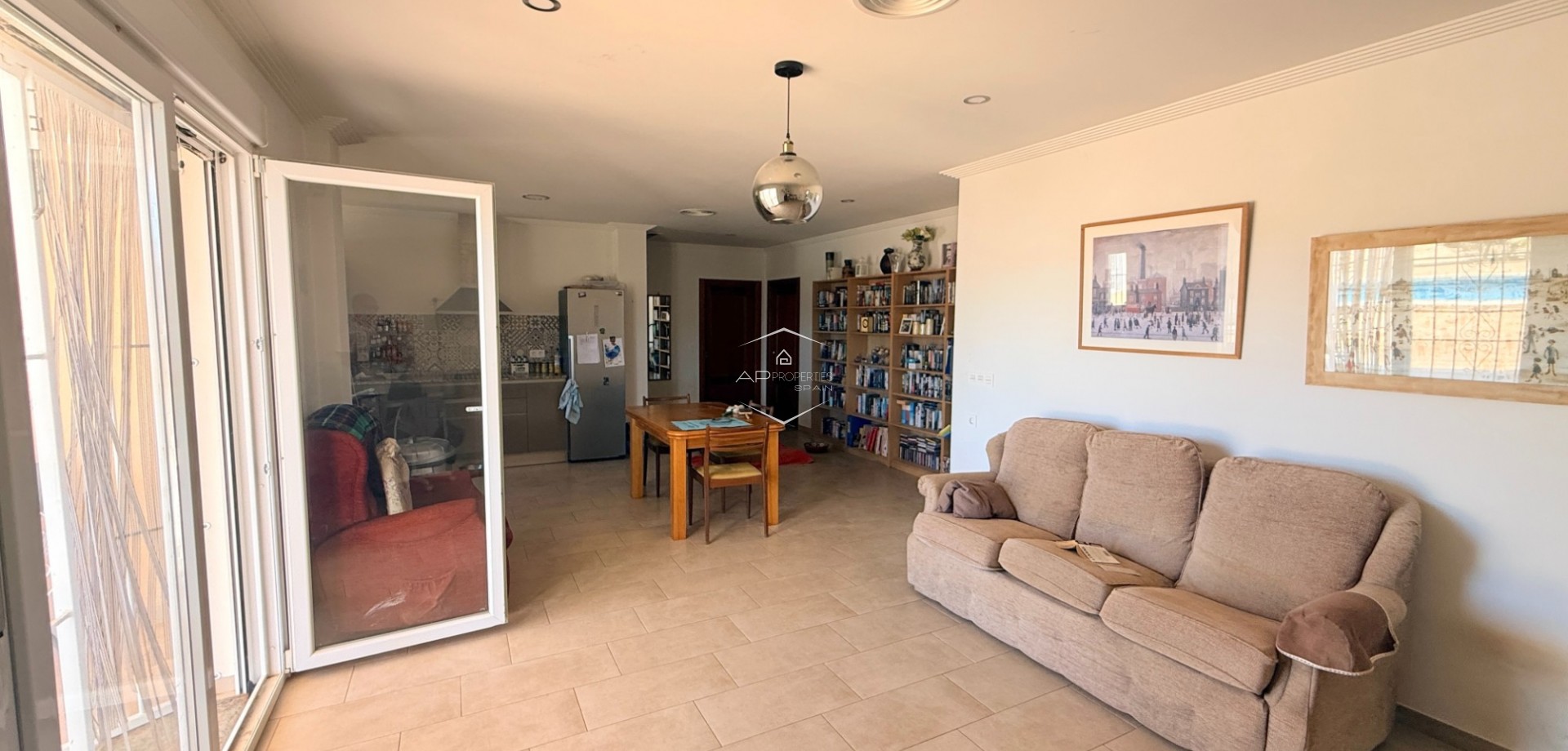 Reventa - Villa - Independiente -
Hondón de las Nieves