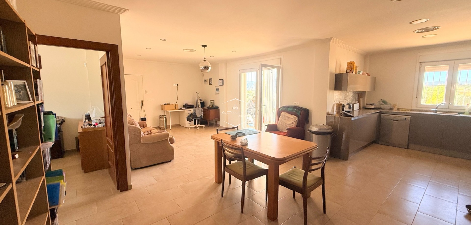 Reventa - Villa - Independiente -
Hondón de las Nieves