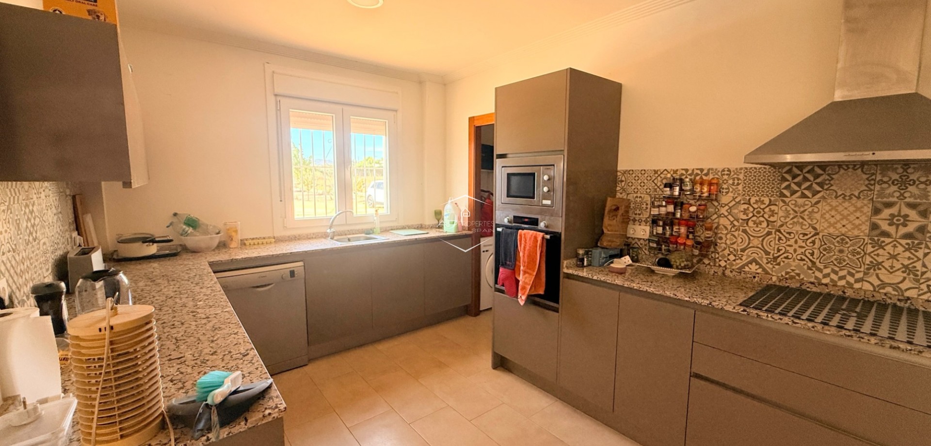 Reventa - Villa - Independiente -
Hondón de las Nieves