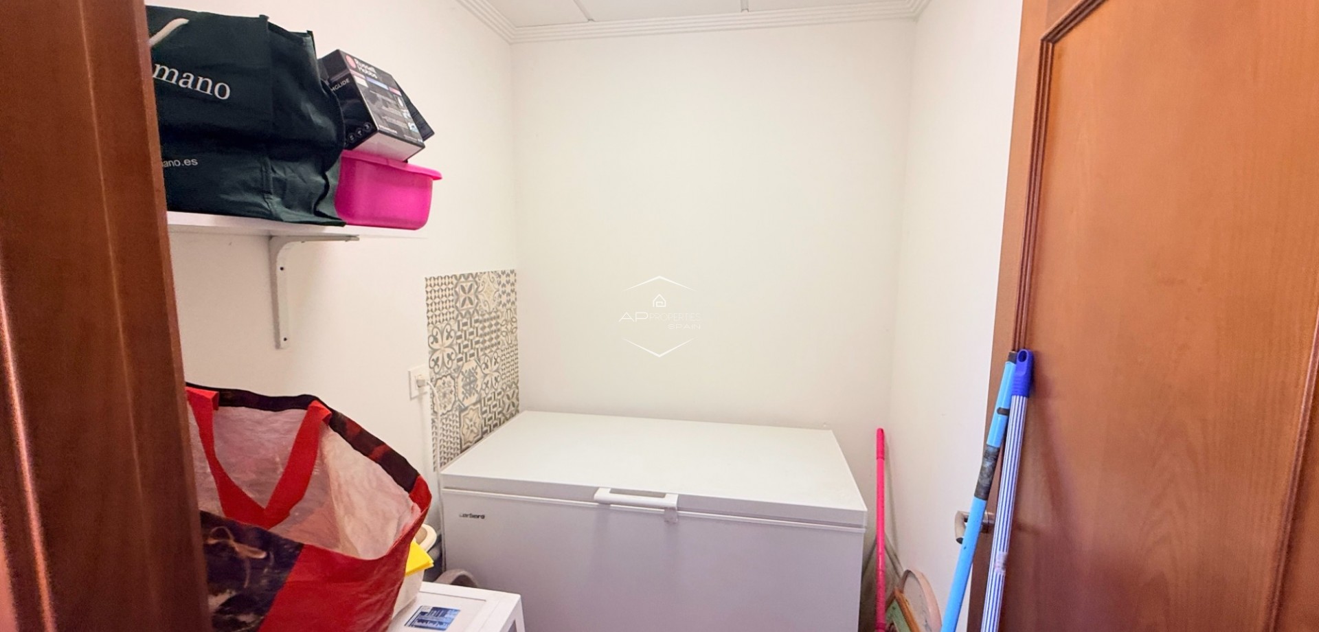 Reventa - Villa - Independiente -
Hondón de las Nieves