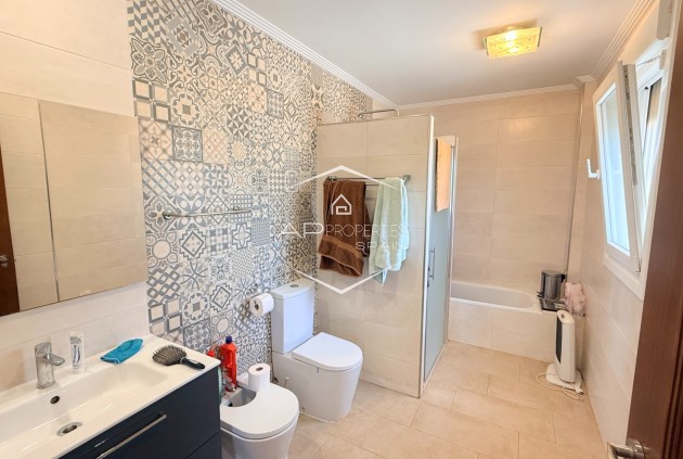 Reventa - Villa - Independiente -
Hondón de las Nieves