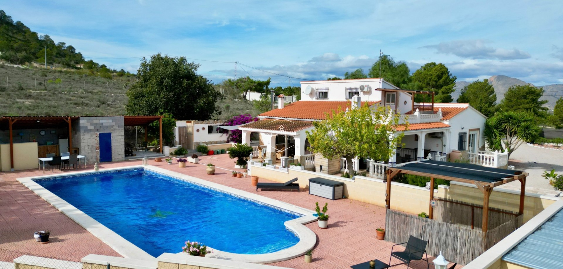 Reventa - Villa - Independiente -
Hondón de los Fráiles