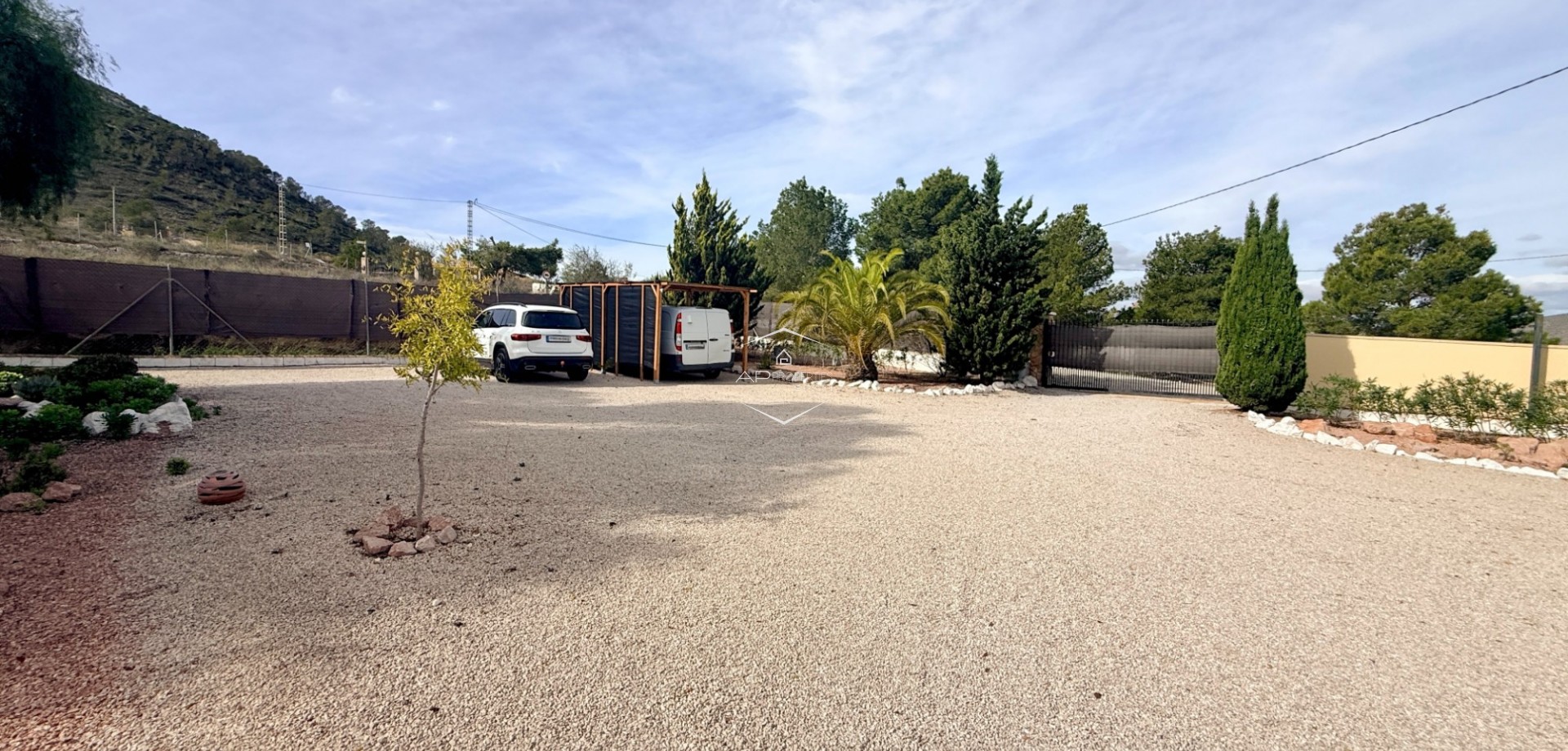 Reventa - Villa - Independiente -
Hondón de los Fráiles