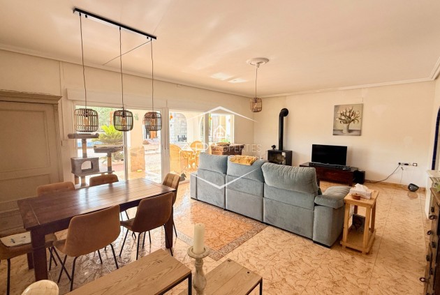 Reventa - Villa - Independiente -
Hondón de los Fráiles