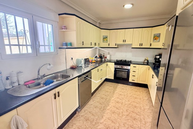 Reventa - Villa - Independiente -
Hondón de los Fráiles