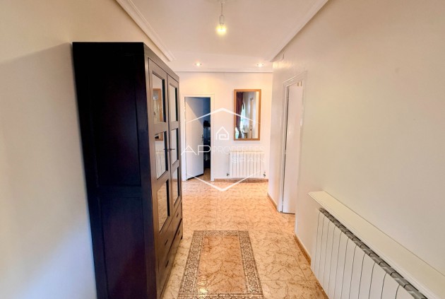 Reventa - Villa - Independiente -
Hondón de los Fráiles