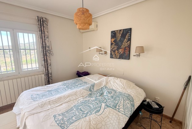 Reventa - Villa - Independiente -
Hondón de los Fráiles