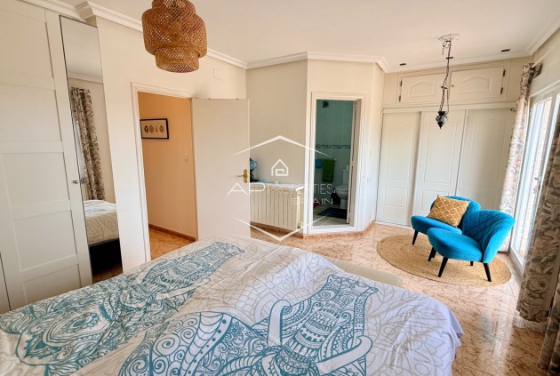 Reventa - Villa - Independiente -
Hondón de los Fráiles