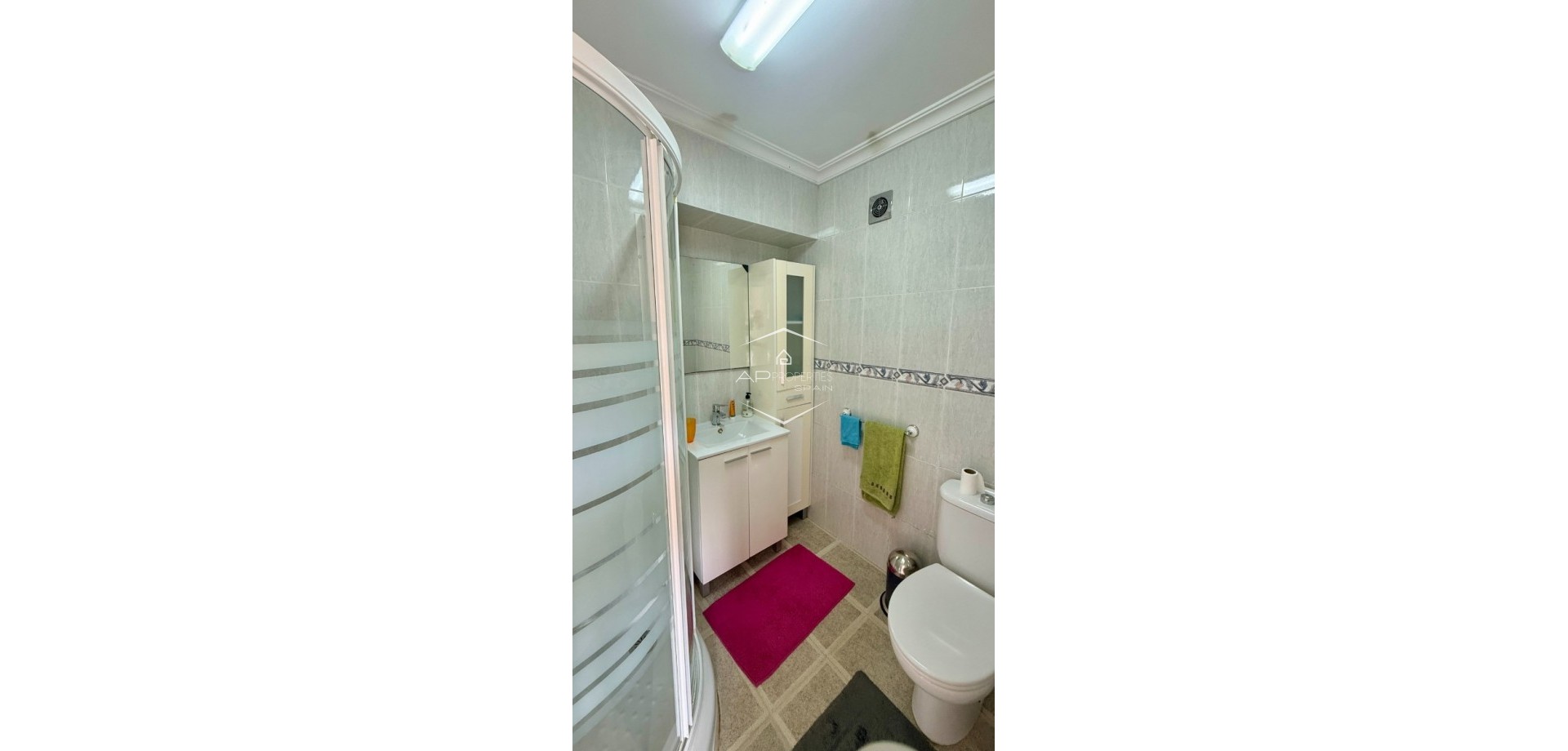 Reventa - Villa - Independiente -
Hondón de los Fráiles